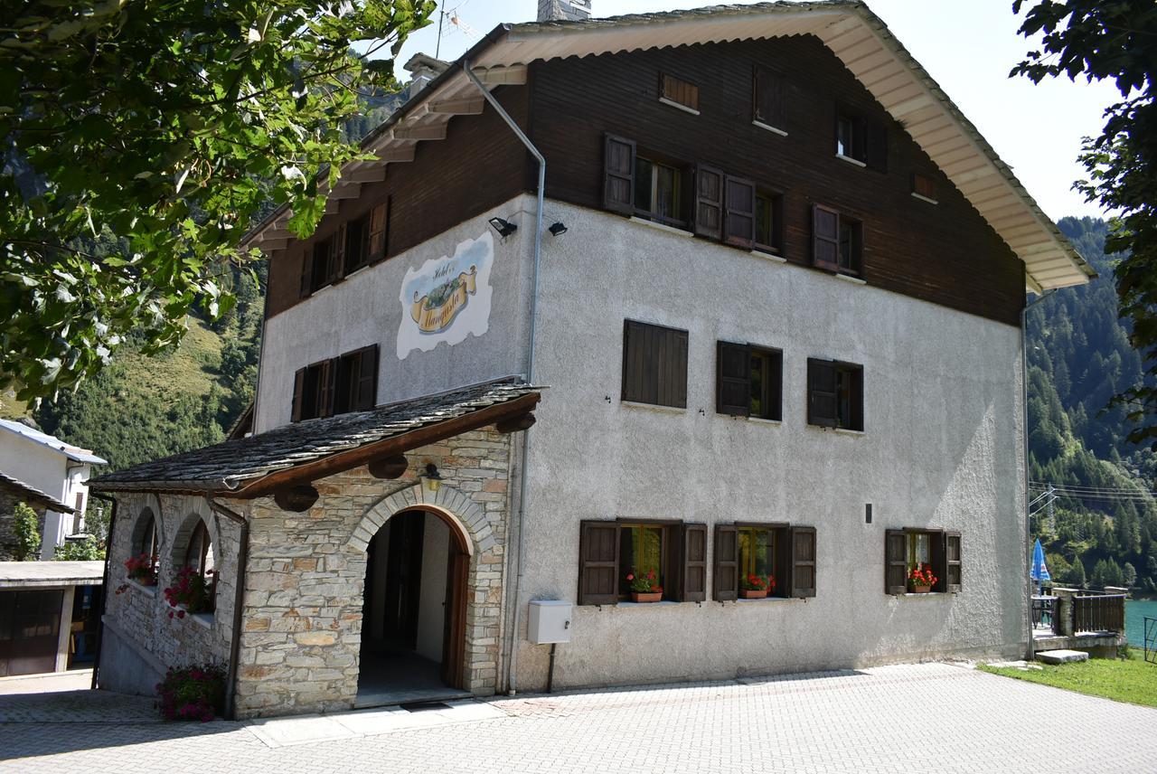 Albergo Mangusta Madesimo Exteriér fotografie